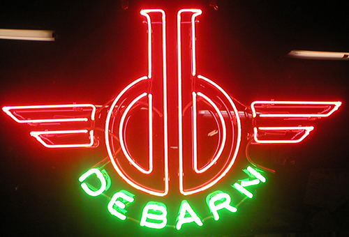 Debarn Logo Neon Sign