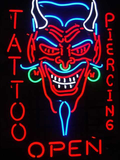 Tattoo Piercing Open Neon Sign